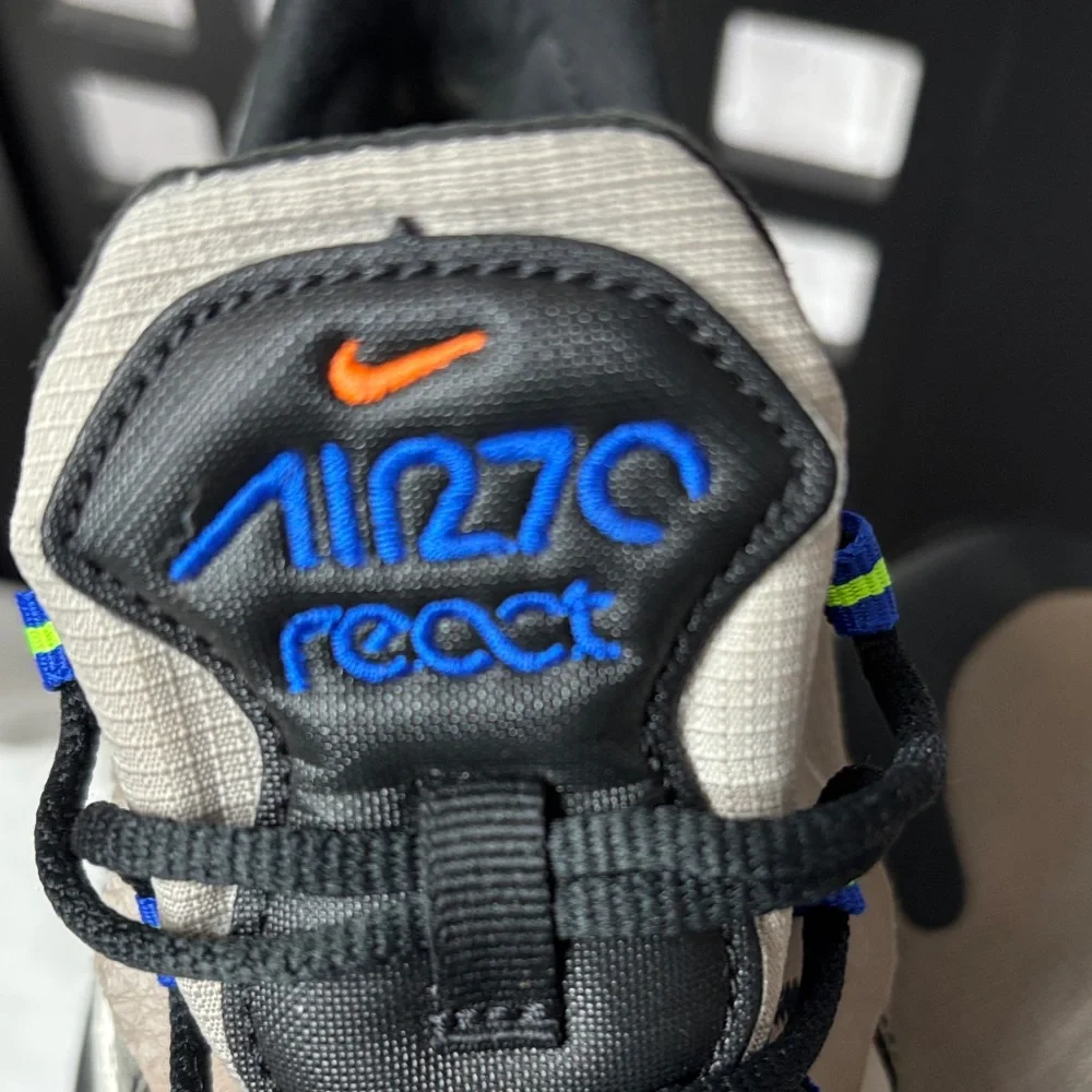 🖤 Nike Air 270 React Black Green Orange Size 6.5 Worn Once, exc. cond. comfy 🖤 - Picture 11 of 11